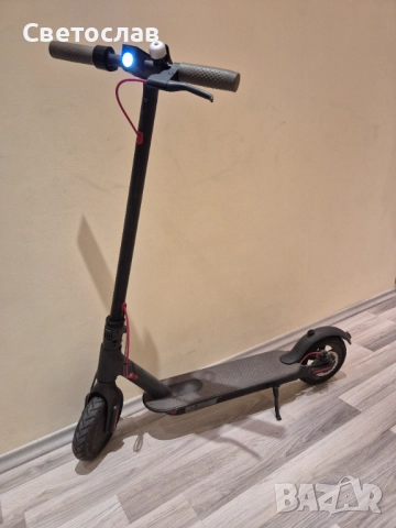 Електрическа тротинетка Xiaomi Mijia M365, снимка 2 - Други спортове - 52447268