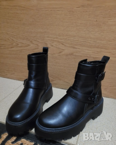 Дамски боти