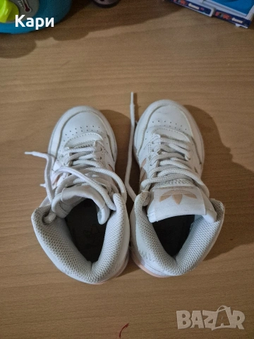 Оригинални Adidas 28 номер, снимка 11 - Детски маратонки - 53593258