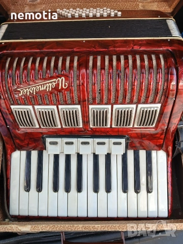 Акордеон Велтмастер 40 баса, снимка 5 - Акордеони - 53666465