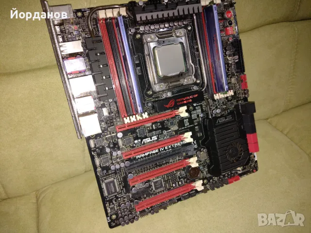 Asus ROG Rampage IV Extreme Socket 2011 + i7 3930K + 8gb. ram Hyper , снимка 8 - Дънни платки - 48537780