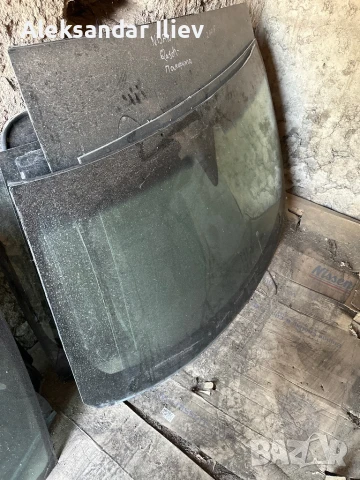 Преден прозорец инфинити qx70/fx30