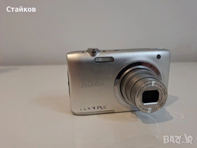 фотоапарат Nikon COOLPIX A100, 20.1 MP, Светло сив, снимка 5 - Фотоапарати - 53146802