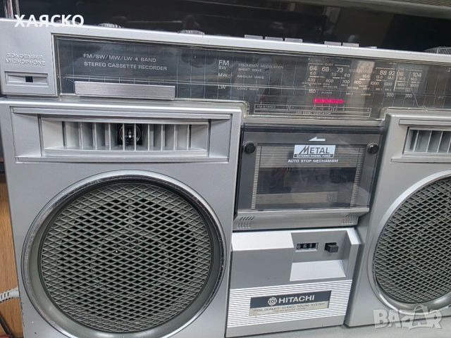 HITACHI TRK-7810, снимка 2 - Радиокасетофони, транзистори - 53938114
