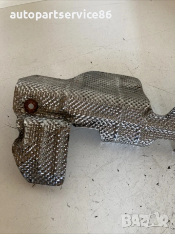 Топлинен щит капак за Jeep Cherokee 2.8 CRD (2005), снимка 3 - Части - 53569826