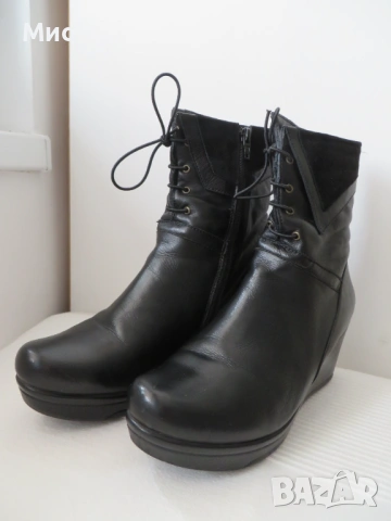 Черни боти от естествена кожа, номер 39