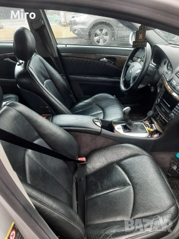 мерцедес Е 270cdi, снимка 5 - Автомобили и джипове - 52585650