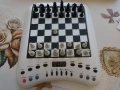 Продавам електронен шах Talking Chess Academy с обучителна гласова система, снимка 1