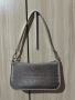 Сребриста чанта, снимка 4
