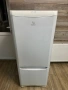 Хладилник с фризер Indesit, снимка 2