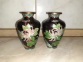 Cloisonne Клоазоне Чифт страхотни вази бронз клетъчен емайл, снимка 1