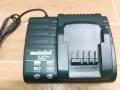 Metabo SC 60 Plus зарядно , снимка 3