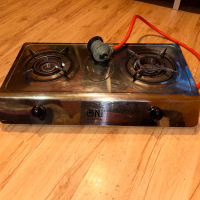 Двоен газов котлон с вентил и маркуч, снимка 1 - Обзавеждане за заведение - 44994374