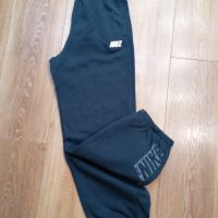 Nike , снимка 1 - Детски панталони и дънки - 45693640