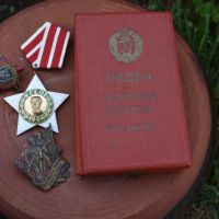 Стари ордени медали, снимка 3 - Други ценни предмети - 45386650
