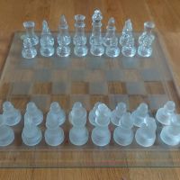 Стъклен шах 25/25 см., снимка 1 - Шах и табла - 45132136