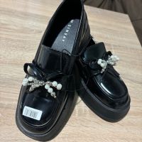 Дамски обувки , снимка 1 - Дамски ежедневни обувки - 45700069