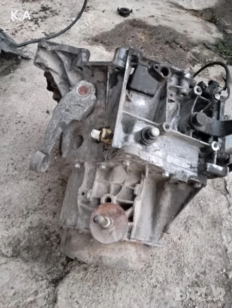 Скоростна кутия Peugeot Partner 1.9d, снимка 1