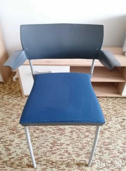 Столове Kinnarps Square One, снимка 1