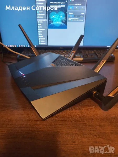рутер Asus RT-AX88U (AX6000) WiFi 6, AiMesh, снимка 1