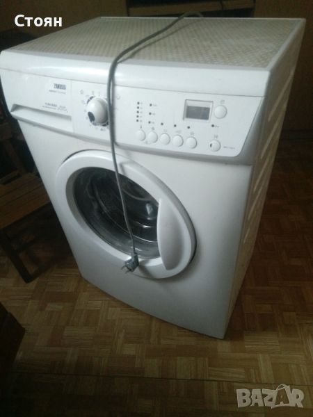 Части от пералня Zanussi ZWG 7100k, снимка 1