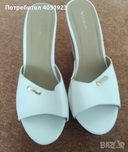 Дамски бели обувки на платформа, снимка 1