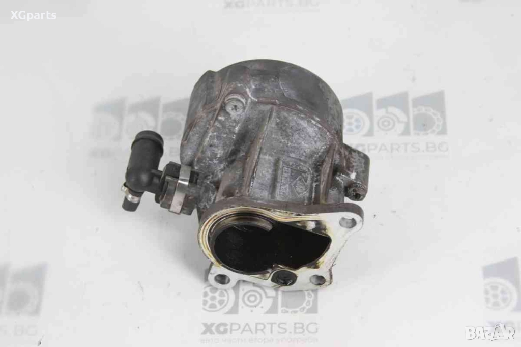 Вакуум помпа за Renault Megane Scenic II 1.9dci 120 к.с. (2003-2009), снимка 1