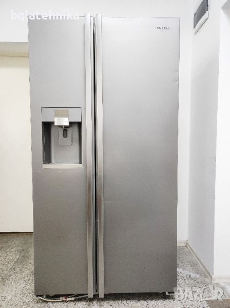 Комбиниран хладилник SAMSUNG, снимка 1