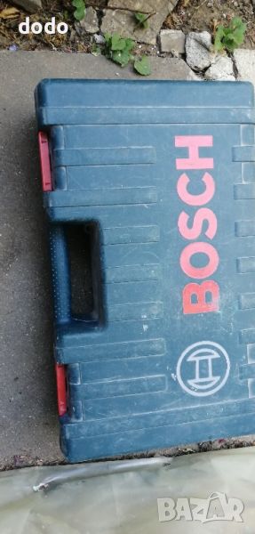 bosch gbh 2 28 с прахоуловител и куфар, снимка 1