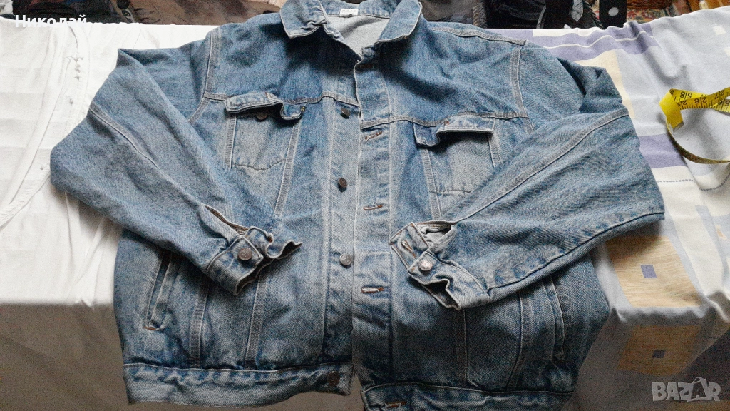 Старо дънково яке с леки следи от употреба, снимка 1