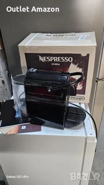 Кафемашина с капсули DeLonghi Nespresso® Inissia, снимка 1