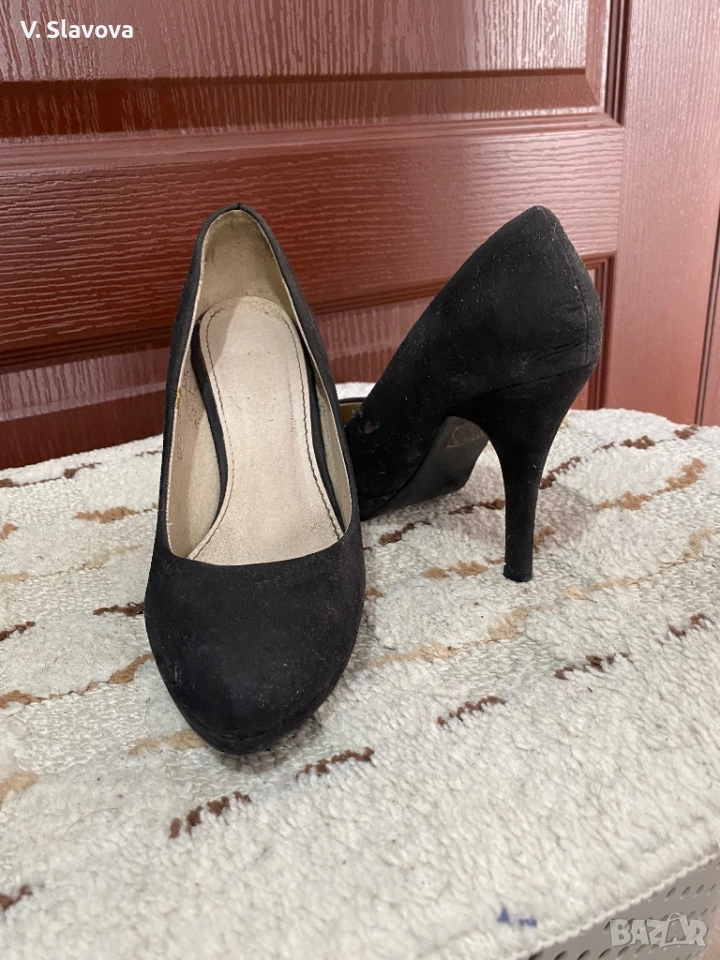 Обувки на ток, снимка 1