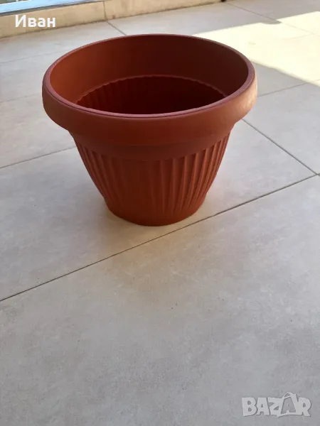 Саксия кашпа 8 лева, снимка 1