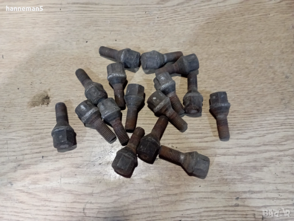 Болтове за джанти от Рено, снимка 1