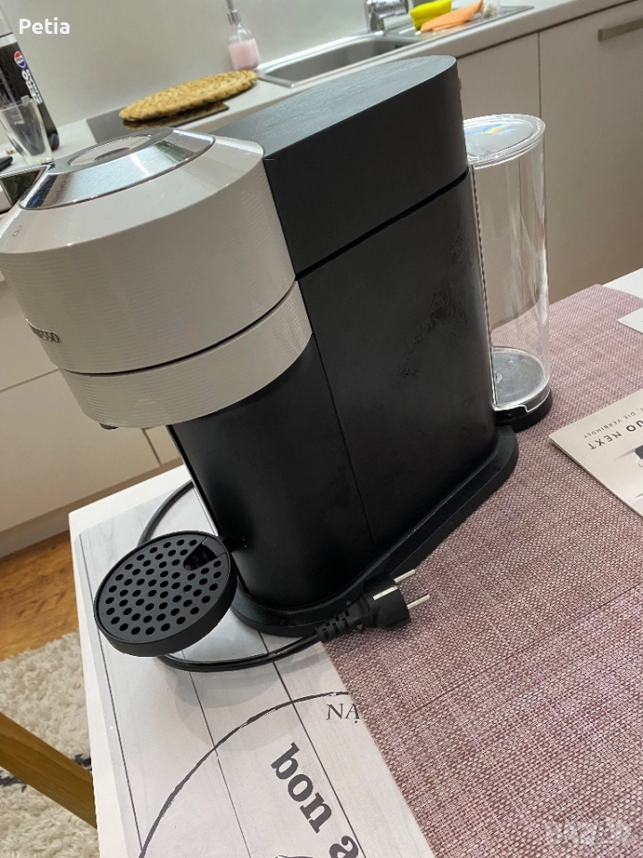 Кафе машина Nespresso, снимка 1
