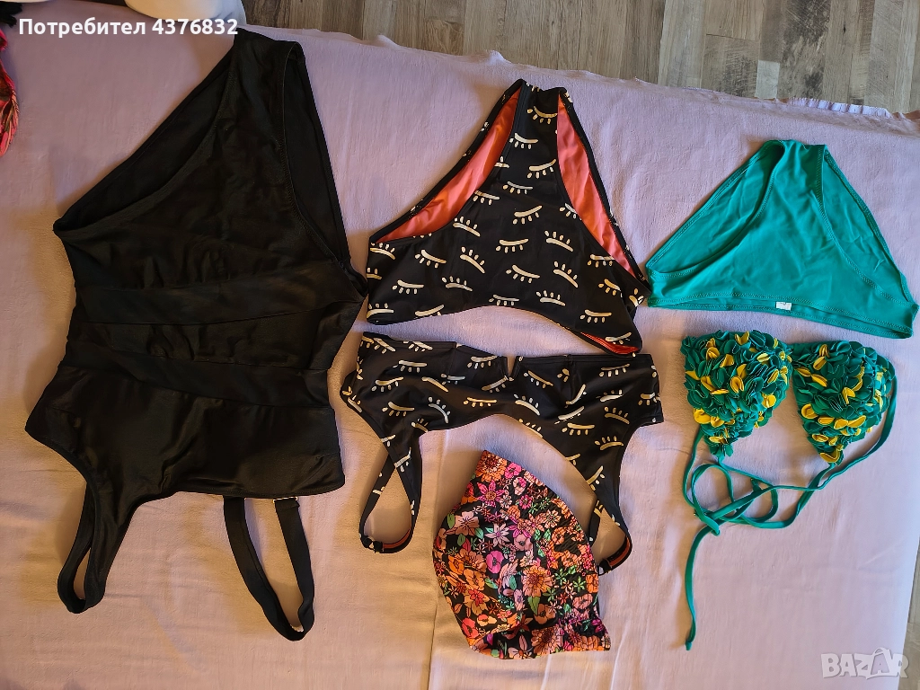 Бански всеки един  по 5 лв , снимка 1