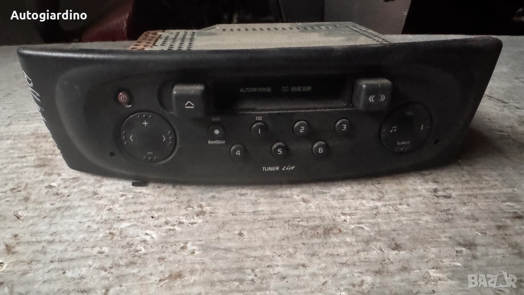 Оригинална Аудио / GPS и видео система за Renault Scenic - 7700434426, снимка 1