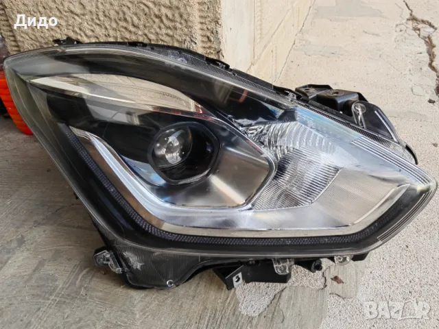 Фар Suzuki Swift LED десен/Фар Сузуки Суифт Оригинален, снимка 2 - Части - 48565289