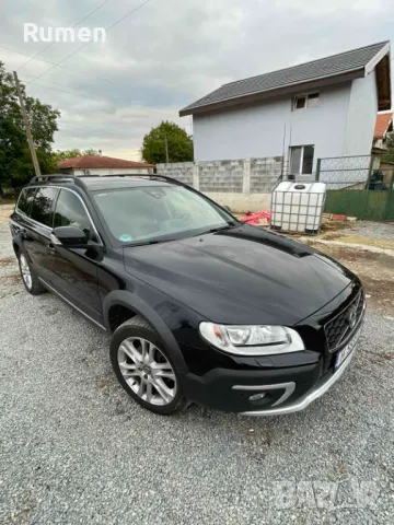 Volvo XC70 2.4 D5 AWD, снимка 2 - Автомобили и джипове - 47316148