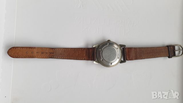 Мъжки часовник Кировски, снимка 3 - Антикварни и старинни предмети - 45810177
