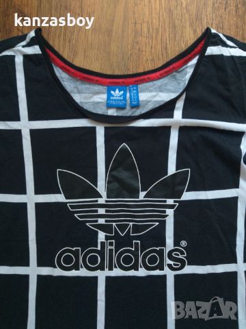 adidas Originals - страхотна дамска тениска ХЛ, снимка 2 - Тениски - 45953655