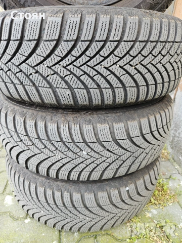 Зимни гуми Semperit 195/65/15 с железни джанти 5 х 112, снимка 3 - Гуми и джанти - 53994498
