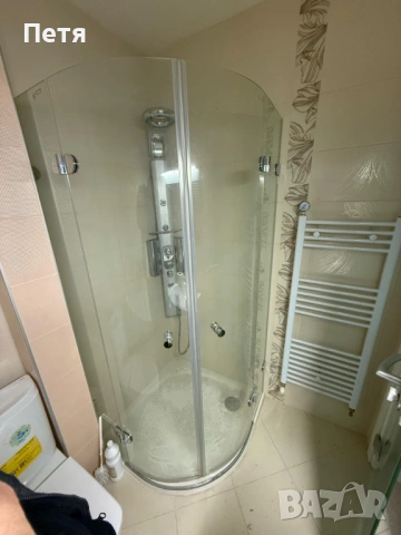 Душ кабина с керамична душ вана и хидромасажен душ