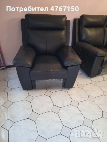 Продавам холна гарнитура с маса, снимка 6 - Дивани и мека мебел - 53853699