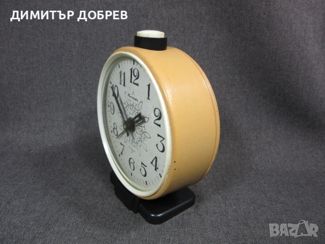 СТАР РЕТРО СОЦ СССР МЕХАНИЧЕН ЧАСОВНИК БУДИЛНИК ЯНТАРЬ JANTAR, снимка 2 - Антикварни и старинни предмети - 54268873