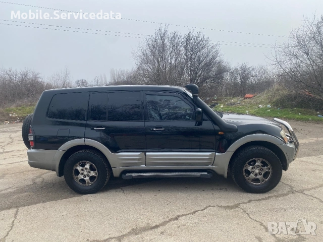 Mitsubishi Pajero 3.2 DI-D 165к.с. АВТОМАТ • 4x4 • ПЕРФЕКТЕН, снимка 2 - Автомобили и джипове - 53255820