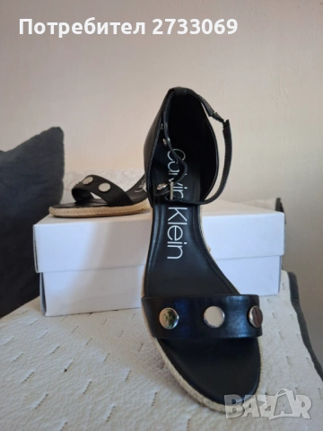 Сандали на платформа Calvin Klein