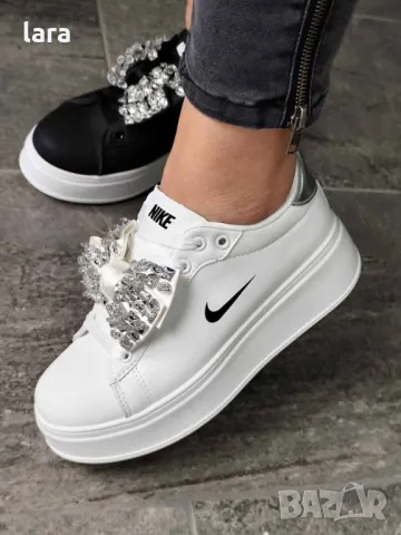 дамски маратонки Nike 🌸🌸🌸, снимка 3 - Маратонки - 49147294