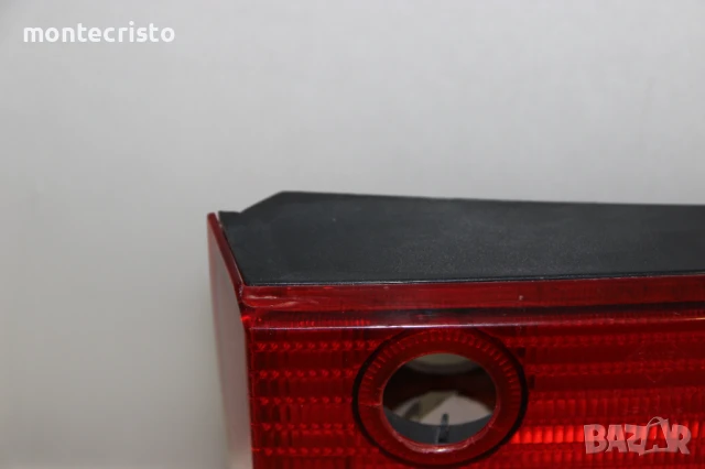 Вътрешен десен стоп VW Passat B3 комби (1993-1996г.) 3A9945108 / 3A9 945 108 десен стоп заден капак, снимка 3 - Части - 51146596