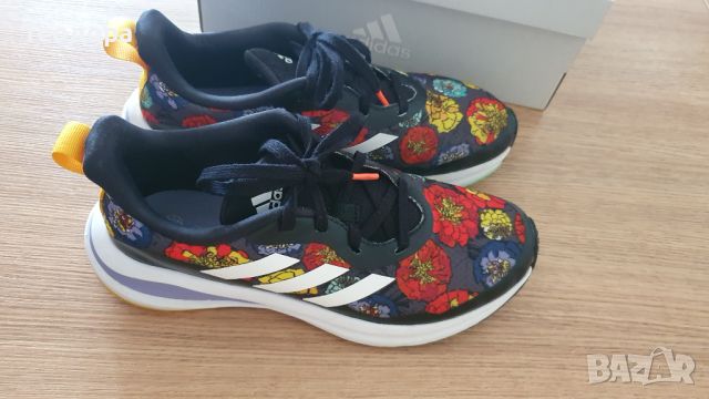 Маратонки Adidas н.38, снимка 5 - Маратонки - 45524681